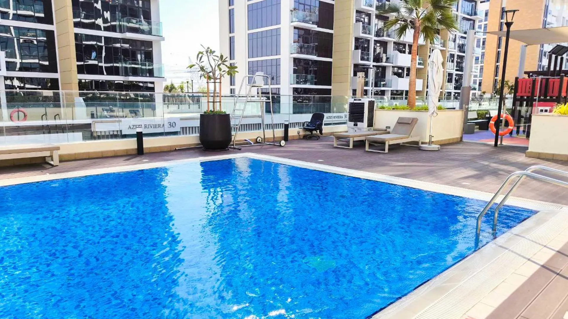 Appartamento 10 Mins From Downtown Pool Gym Large Terrace Dubai 0*,